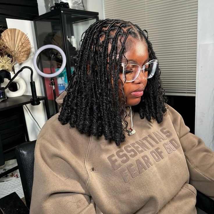 Short Braids Service